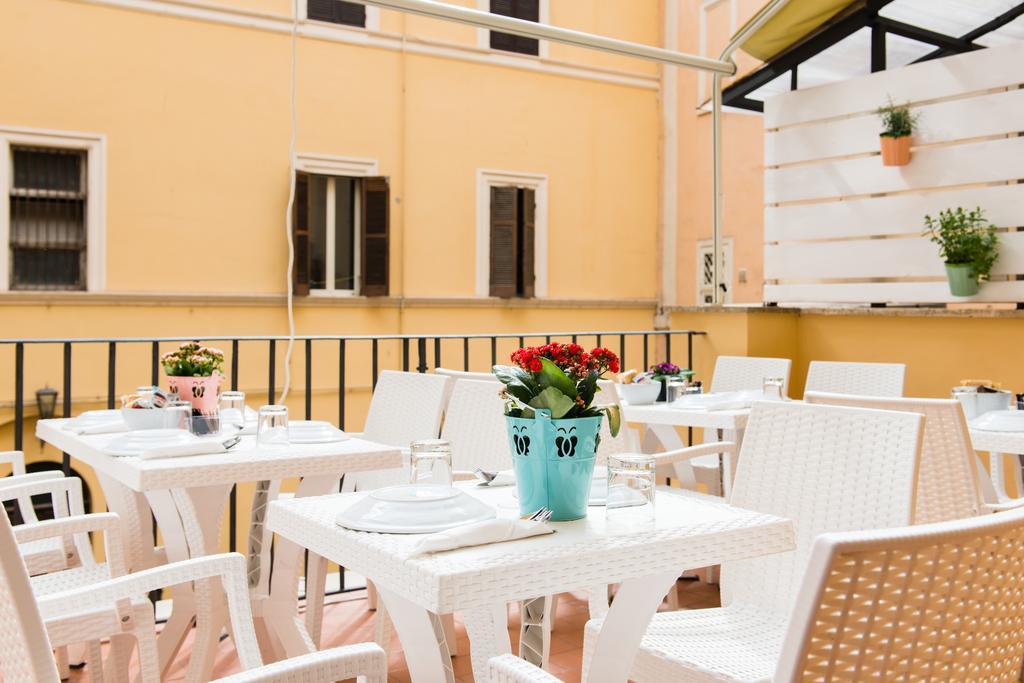 Bed and Breakfast Domus Capilupi Rom Exterior foto